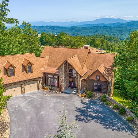 Five Bears Mountain View Lodge Sevierville Bagian luar foto