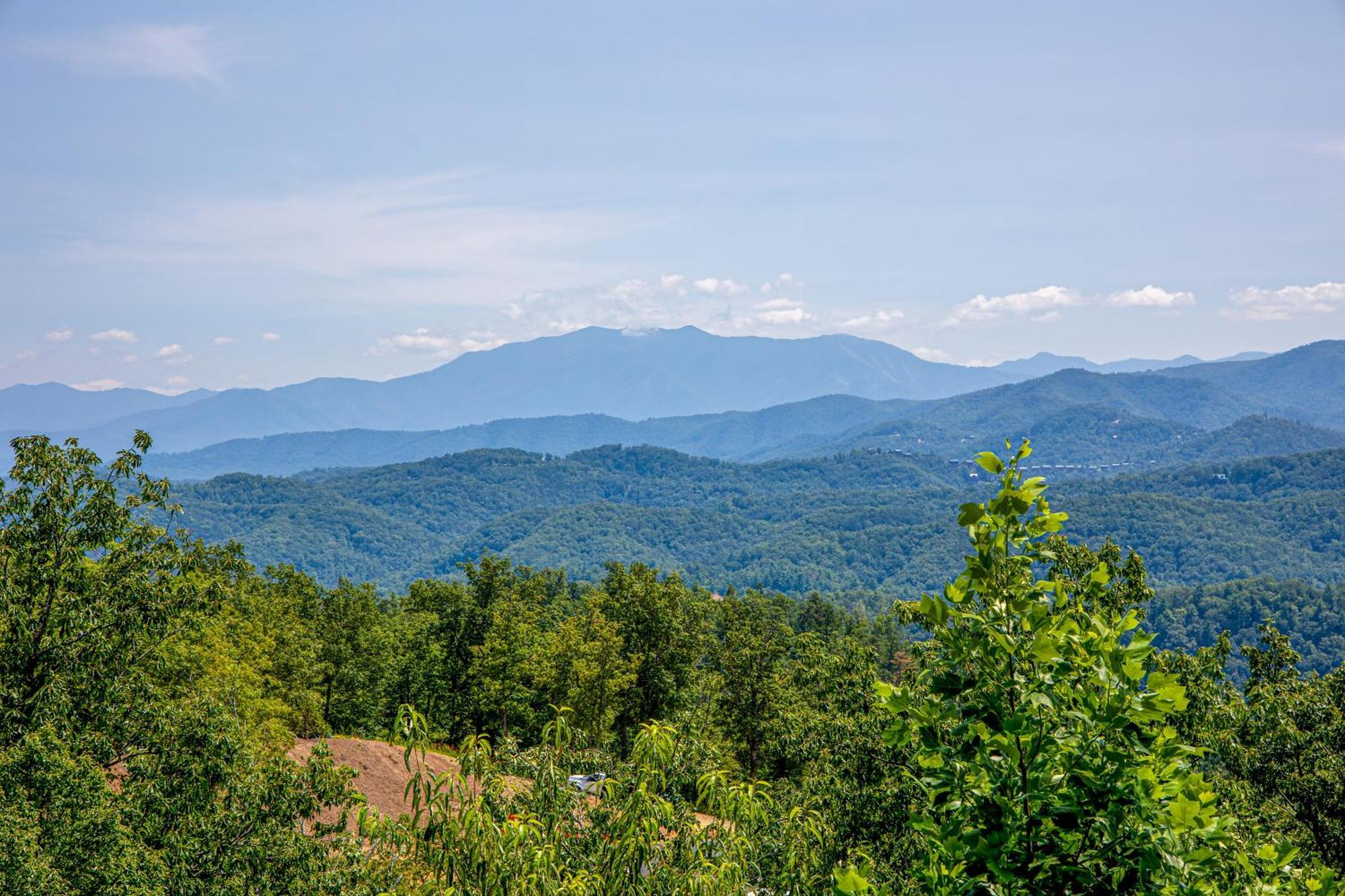 Five Bears Mountain View Lodge Sevierville Bagian luar foto